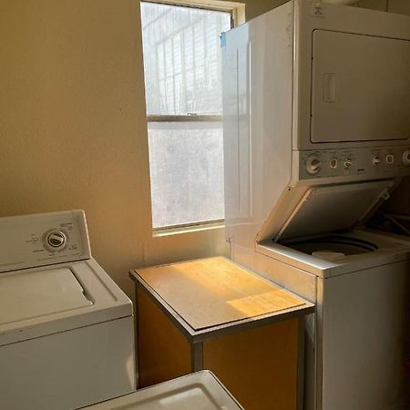 Larger Piece Of Heaven Near Lackland Air Force Base サンアントニオ エクステリア 写真