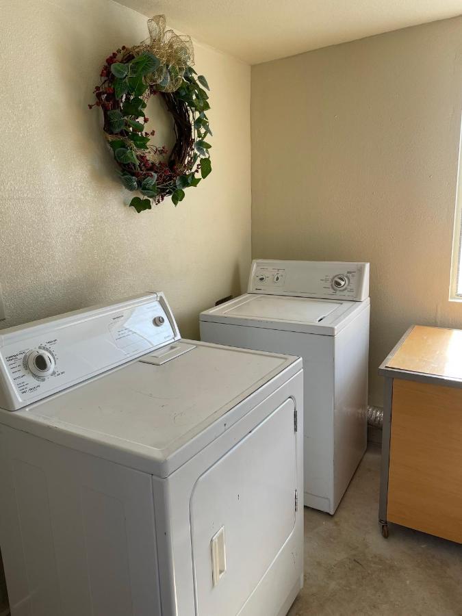 Larger Piece Of Heaven Near Lackland Air Force Base サンアントニオ エクステリア 写真